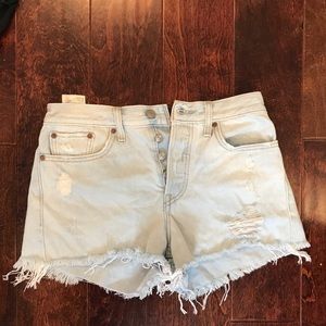 Levi’s jean shorts